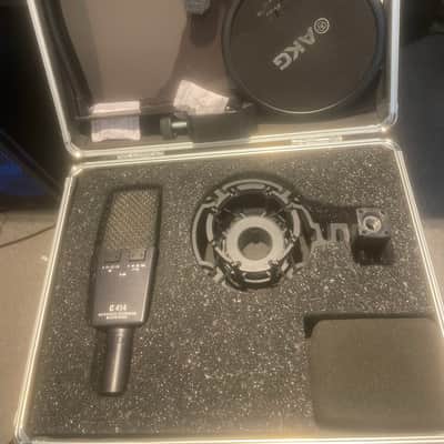 AKG C414 XLII Large Diaphragm Multipattern Condenser Microphone 2010s - Black image 2