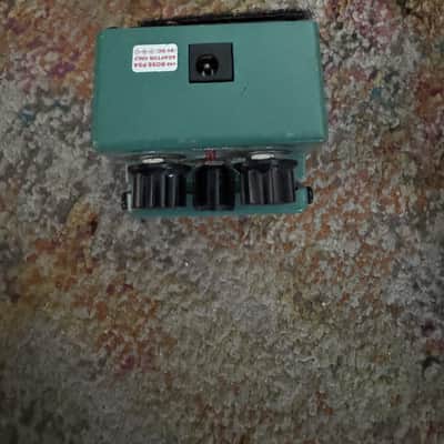 Boss TR-2 Tremolo (Silver Label) 1997 - Present - Green image 2