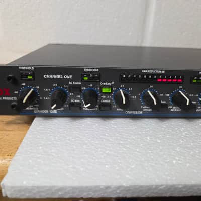 dbx 1066 Dual-Channel Compressor / Limiter / Gate 2010s - Black image 2