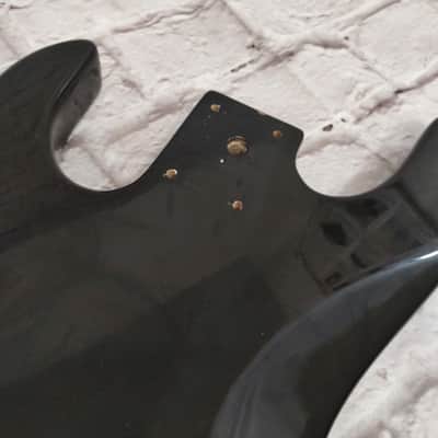Harmony Black Bass Body image 10