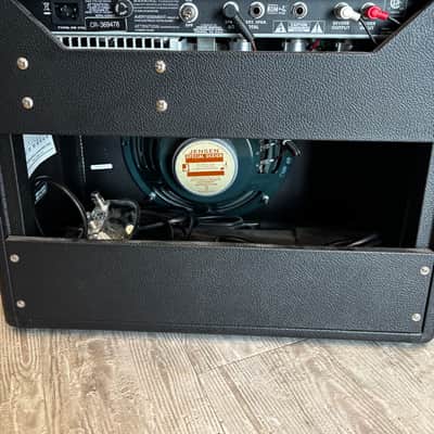 Fender '65 Princeton Reverb Reissue 12-Watt 1x10" Guitar Combo 2008 - Present - Black image 2