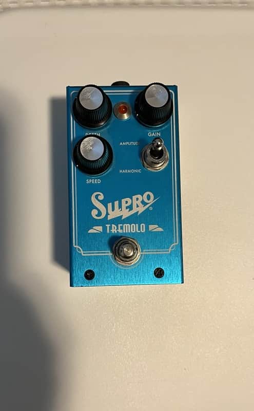 Supro 1310 Tremolo 2010s - Blue image 1