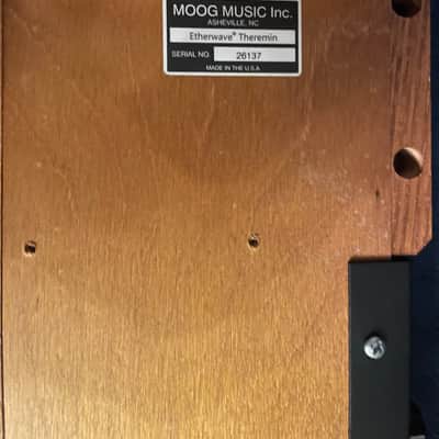 Moog Etherwave Standard Theremin 2009 - Present - Ash image 3