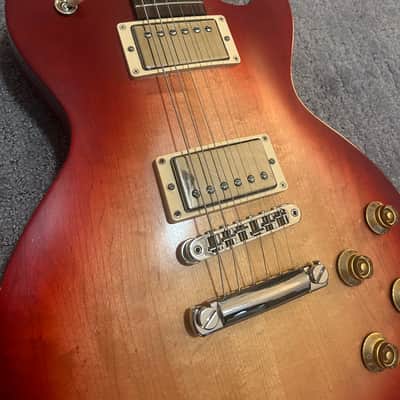 Gibson Les Paul Tribute 2019 - 2024 - Satin Cherry Sunburst image 2