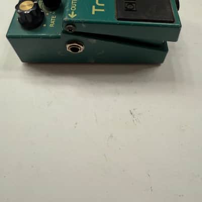 Boss Roland TR-2 Tremolo Guitar Effect Pedal image 3