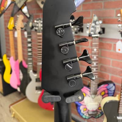 *2008* Epiphone Goth Thunderbird IV Pitch Black image 11