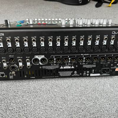 Allen & Heath QU-16C Chrome Edition 16-Channel Digital Mixer 2010s - Black image 5