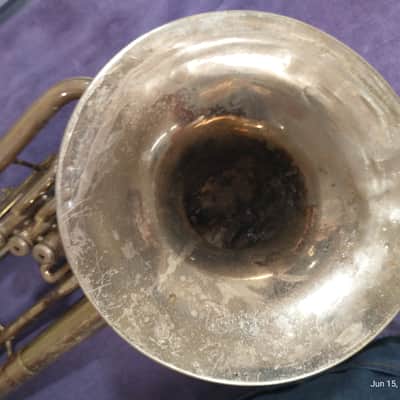 The Martin baritone horn 1940s-1960s - lacquered brass - for parts or repair image 16