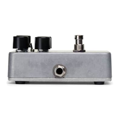 Electro-Harmonix Bass Clone Analog Chorus Pedal – Authorized Dealer image 8
