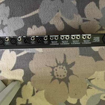 Behringer Powerplay Pro HA4600 4-Channel Headphone Amplifier - Black / Silver image 9