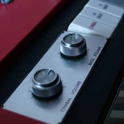 Ace Tone Top-9 Rare Vintage 1969 Combo Organ 240V image 9