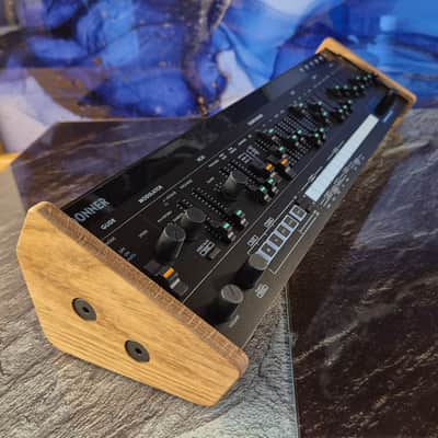 Solid Oak 30° Synth Stand for Donner L1 – Handmade by Synths and Wood UK image 6