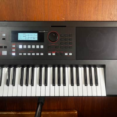 Roland E-X50 61-Key Arranger Keyboard w/ box image 4