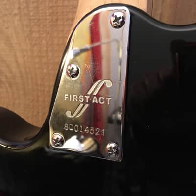 First Act ME 537 Single Cutaway Electric Guitar Black image 9