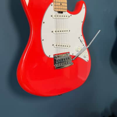 Sterling CT30-SSS Cutlass 2021 - Fiesta Red image 3
