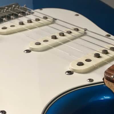 Vintage Fender Stratocaster 1993 Solid Custom Contour Body Lake Placid Blue Rare MIJ Relic HSC 6.8 Lb! image 10