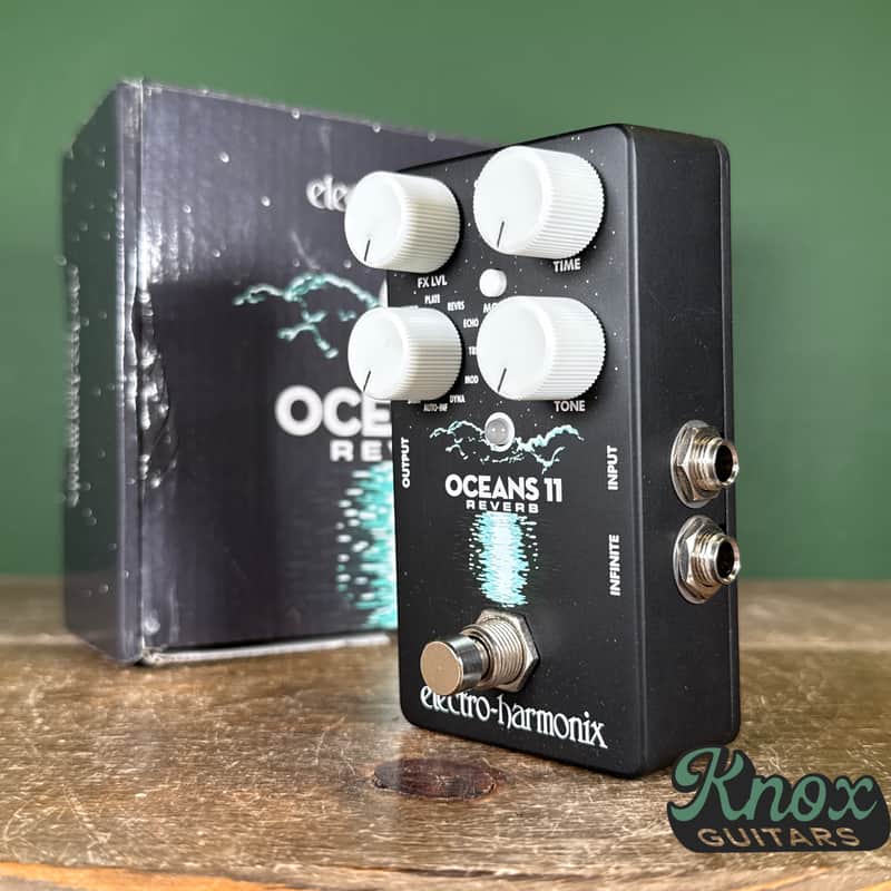 Electro-Harmonix Oceans 11 Reverb 2018 - Present - Black image 1
