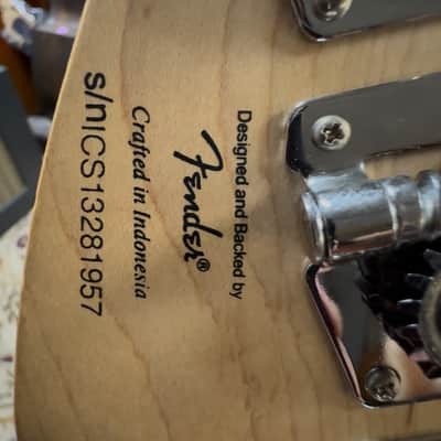 Fender Affinity J Bass 2010s - Glossy Candy Apple Red GORGEOUS FINISH! image 4