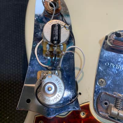 Fender MG-65 Mustang Reissue CIJ 2007 Vintage White US Vintage Grey Bobbin Pickups w/ Bag image 22
