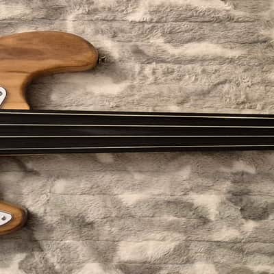 Glarry Fretless Precision Bass - 4-String - Set-Up - Natural - Rosewood Fingerboard image 6