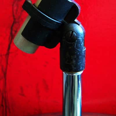 Vintage 1980's Shure SM59 dynamic cardioid microphone USA w mic clip Low Z SM58 SM54 SM53 image 6