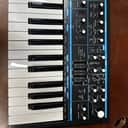 Novation Bass Station II 25-Key Monophonic Synthesizer 2013 - Present - Black