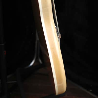 Rickenbacker 360 Mapleglo Semi-Hollow Electric Guitar image 8