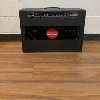 Fender Deluxe Reverb 2-Channel 22-Watt 1x12" Guitar Combo 1966 - Black Panel image 4