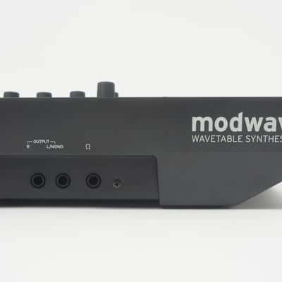 [SALE Ends June 25] KORG modwave Wavetable Synthesizer Keyborad MINT w/ 100-240V PSU imagen 9