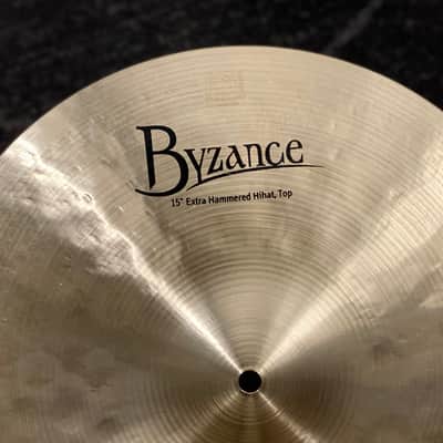 Meinl 15" Byzance Traditional Extra Hammered Hi-Hat Cymbals (Pair) - Traditional image 2