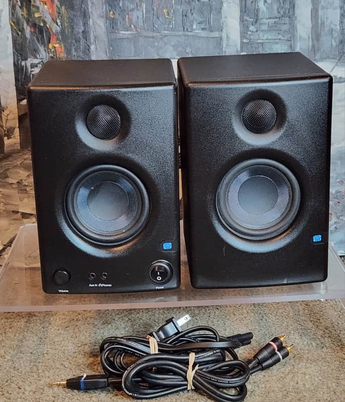 PreSonus PreSonus Eris E3.5 compact, active studio monitors 2000 - Black image 1