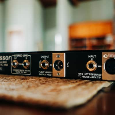 Empirical Labs Distressor EL8 Compressor/Limiter image 7