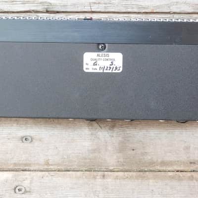Alesis m-eq230 equalizer image 8