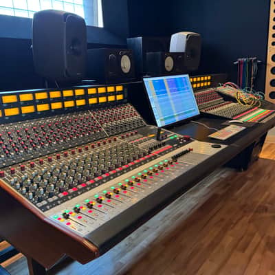 Rupert Neve Designs 5088 Shelford 32-Channel Discrete Recording / Mixing Console 2016 - Present - Shelford Blue image 4