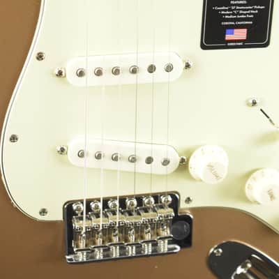 Mint Fender American Professional Classic Stratocaster Faded Firemist Gold Maple Fingerboard image 3