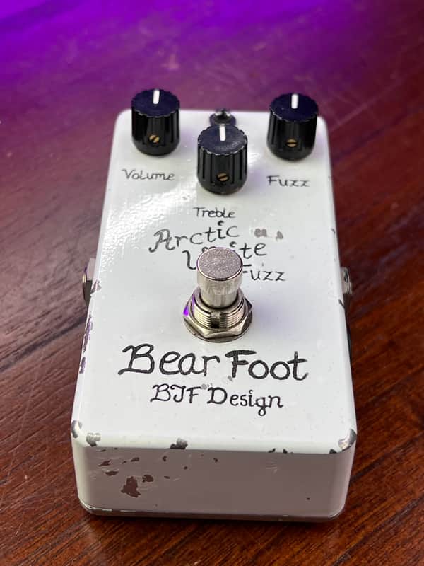 ギター Bearfoot / Arctic White Fuzz BearFoot FX Arctic White Fuzz｜ミュージックランドKEY