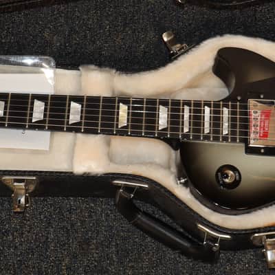 Gibson Les Paul Studio Silver Burst electric guitar with hard shell Gibson case used 2009 image 2