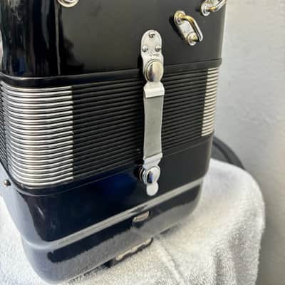 PETOSA AM-1200 Double Tone Chamber Italian Accordion image 4