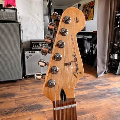 Fender Stratocaster Player (Pau Ferro Fingerboard) 2020 - Polar White image 5