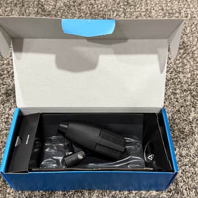 Sennheiser MD421 Kompact Cardioid Dynamic Microphone w/ Drum Clamp 2024 - Present - Black image 2