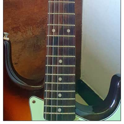 Squier By Fender FSR Affinity Series Stratocaster LRL 2022 - Honey Burst image 7