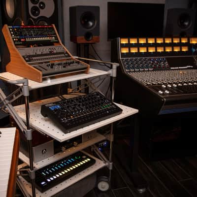Roland SH-4d Desktop Synthesiser image 5