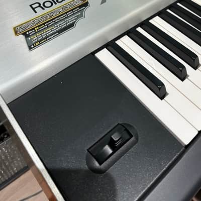 Roland Fantom-X8 88-Key Workstation Keyboard 2003 - 2004 - Silver image 2