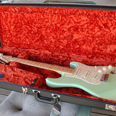 Fender Stratocaster 2018 FSR Sea Foam Pearl Eric Johnson w/ Case image 16