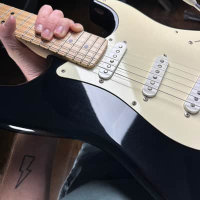 Fender “Blackie” Stratocaster 2008 image 8