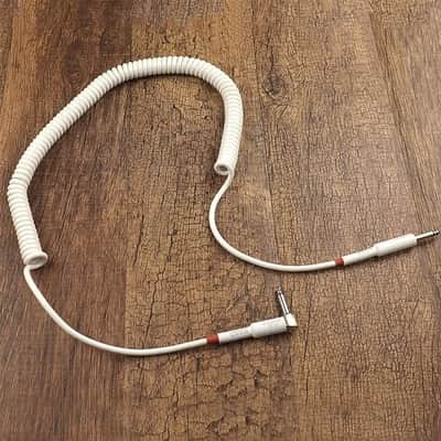 Premium Guitar Coil Cable 20 Feet, Instrument Coiled Curly Cord for Guitar Bass, 1/4 inch Right Angle to Straight, White image 3