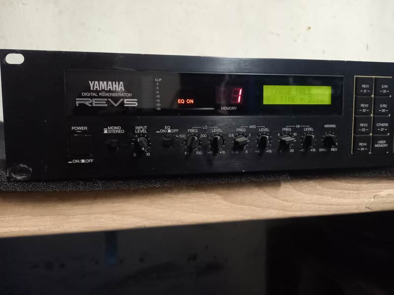 Yamaha REV 5 + RC 7 90ś image 1