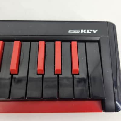 Korg MicroKEY-37 2010's - Black and Red imagen 3