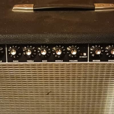 Fender Twin Amp 2007 100w image 2