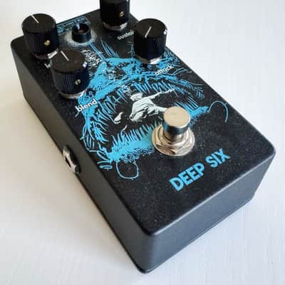 Walrus Audio Deep Six Compressor V1 Limited Edition - Angler Fish 2014 - 2016 - Black / Teal Angler Fish image 2